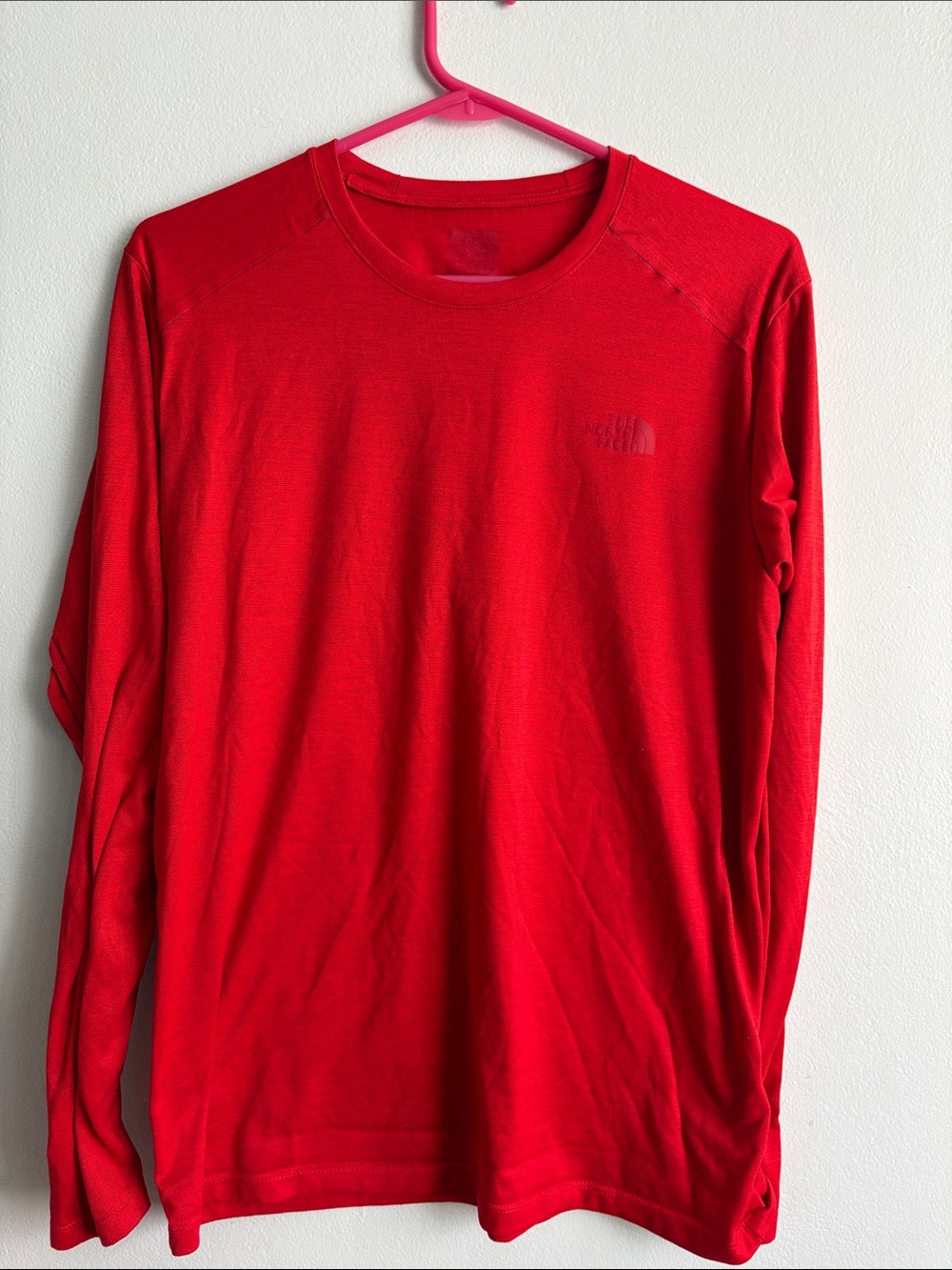 The North Face Men’s Long Sleeve Crew Shirt - Bright Red flash dry